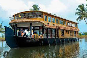 Kerala Sharing Boathouse
